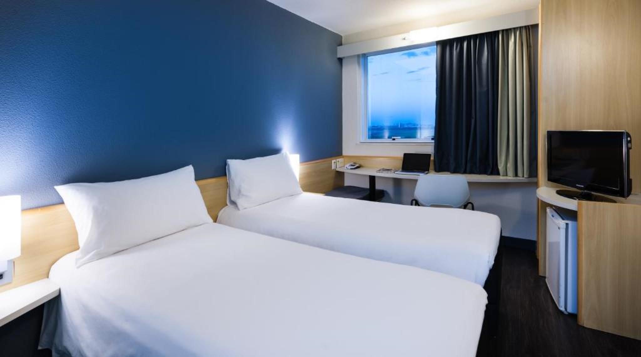 Ibis Vitoria Aeroporto Hotel Carapina Bagian luar foto